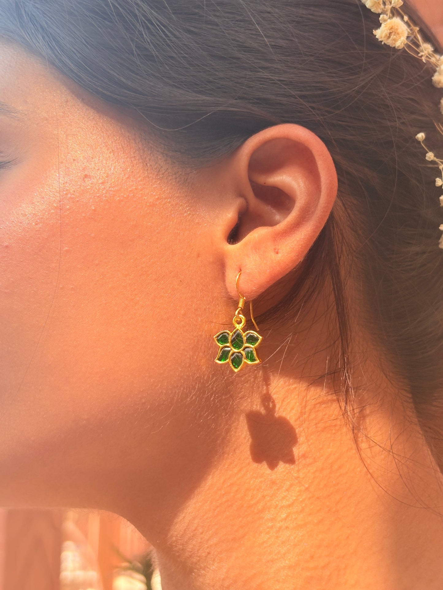 Royal greeen Lotus 92.5 Silver Earrings