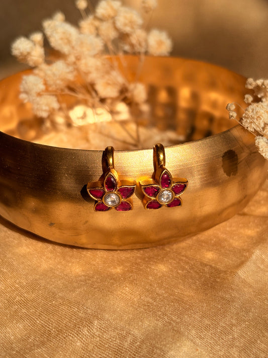Blush Glow Ear Cuff