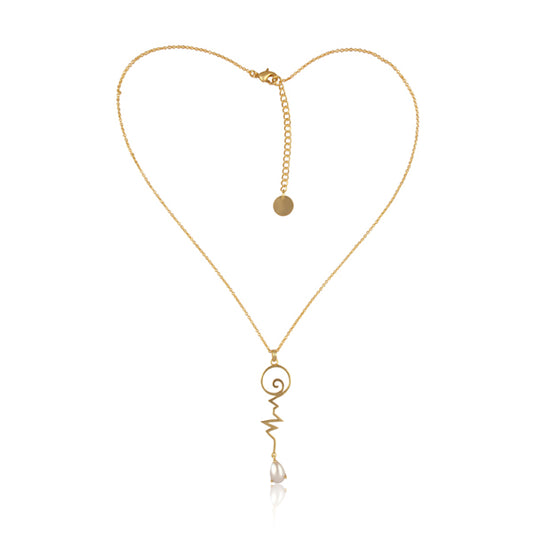 the beating hearts pearl golden necklace