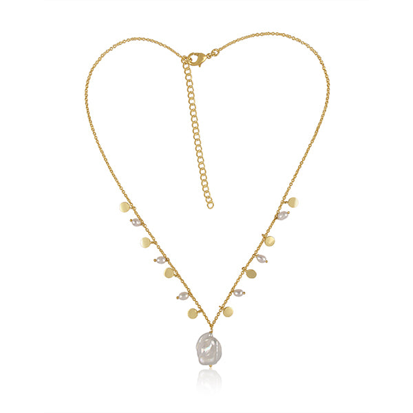 an elegant delight golden pearl necklace