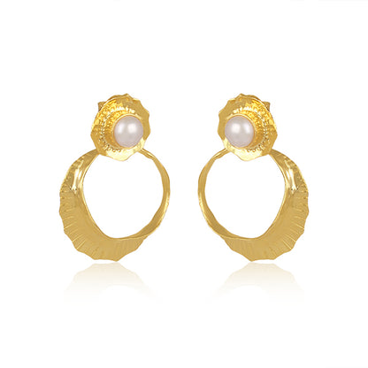 A glimmer of shimmer embelished golden earrings.