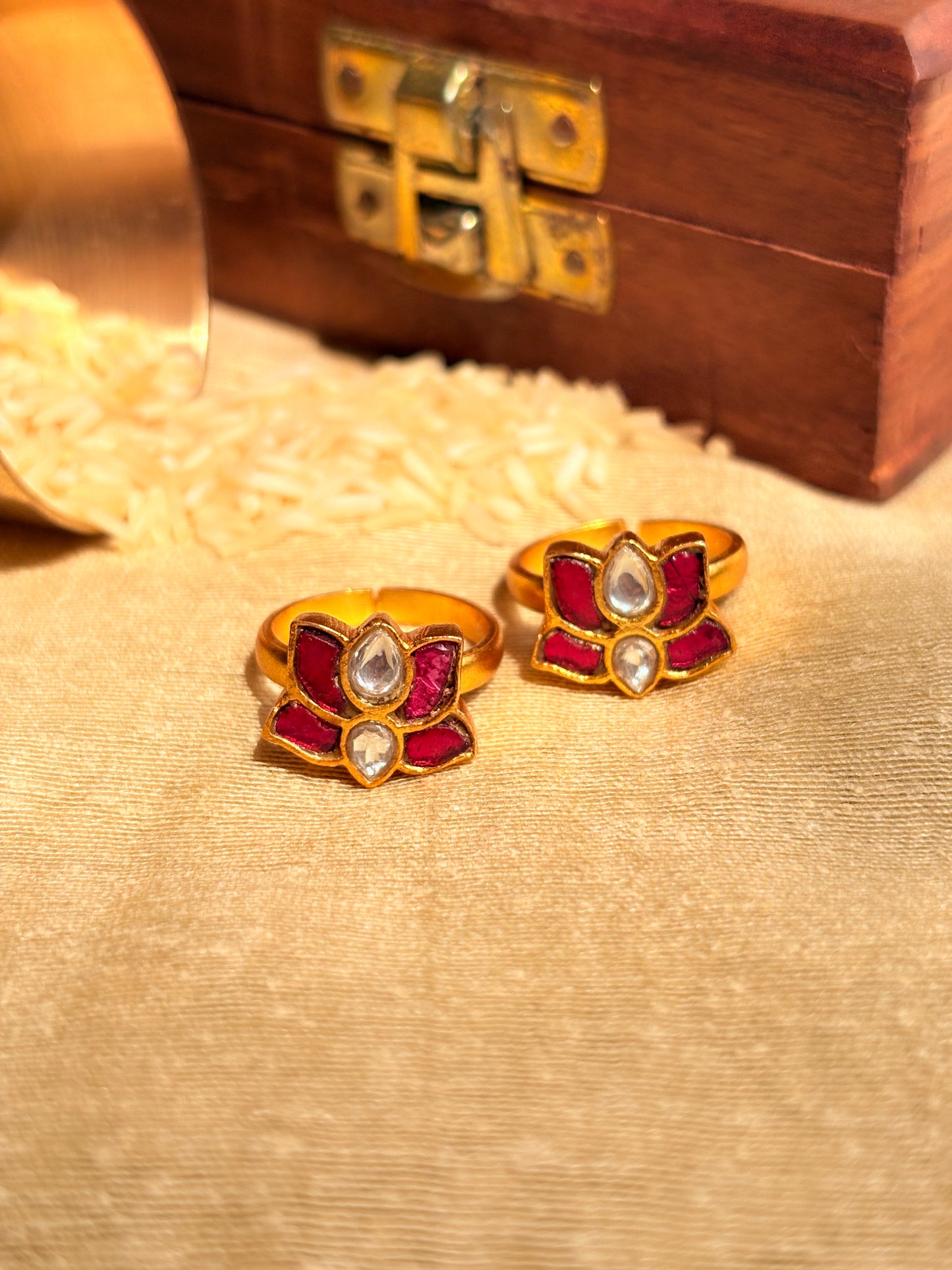Ethnic Floral Ruby Kundan Toe Rings