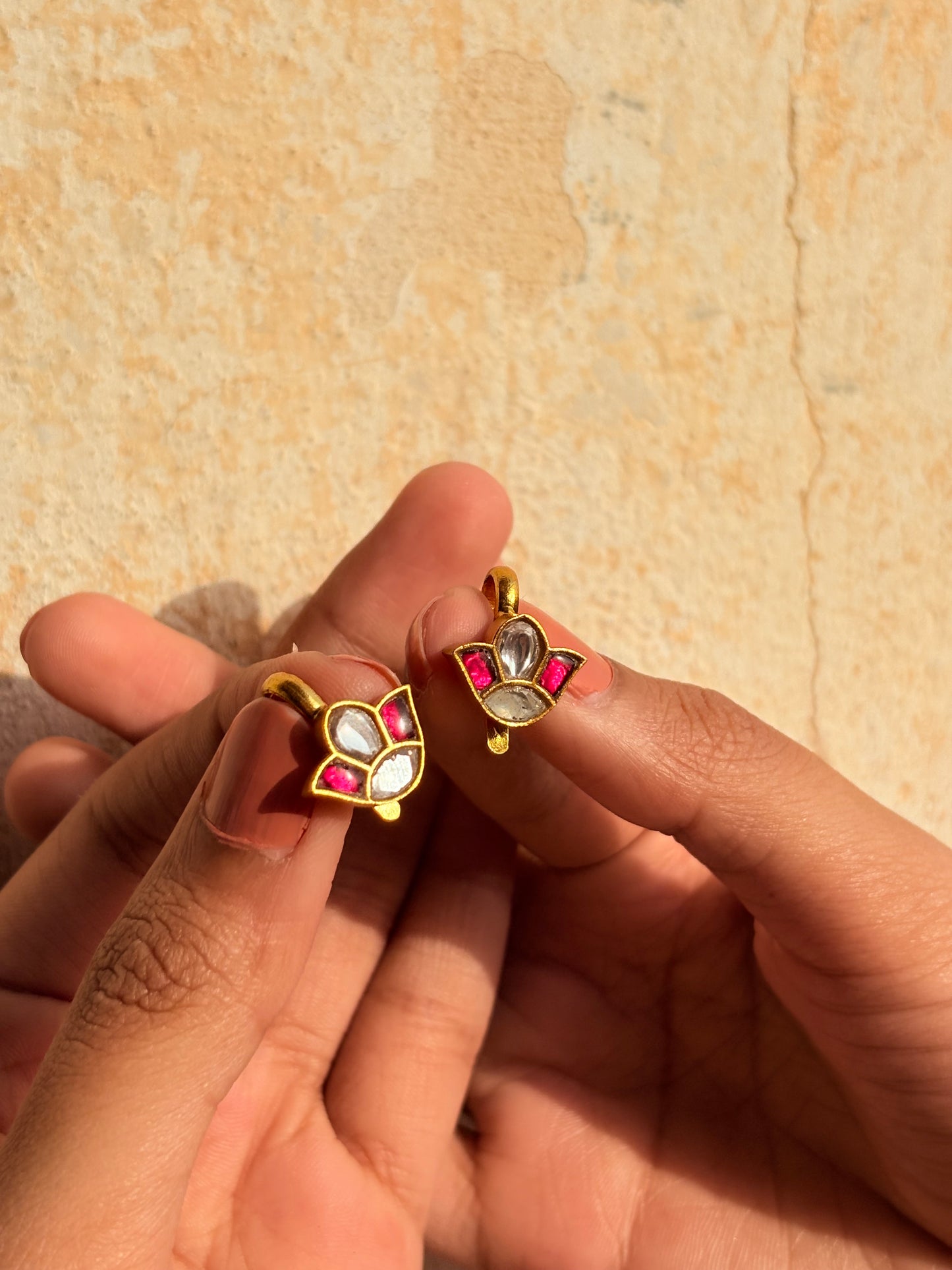 Kesariya Glow Ear Cuff