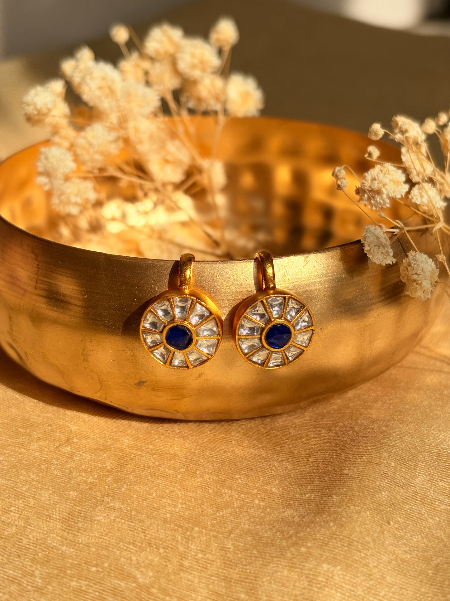 Aasmani Rajwada Silver Ear Cuff