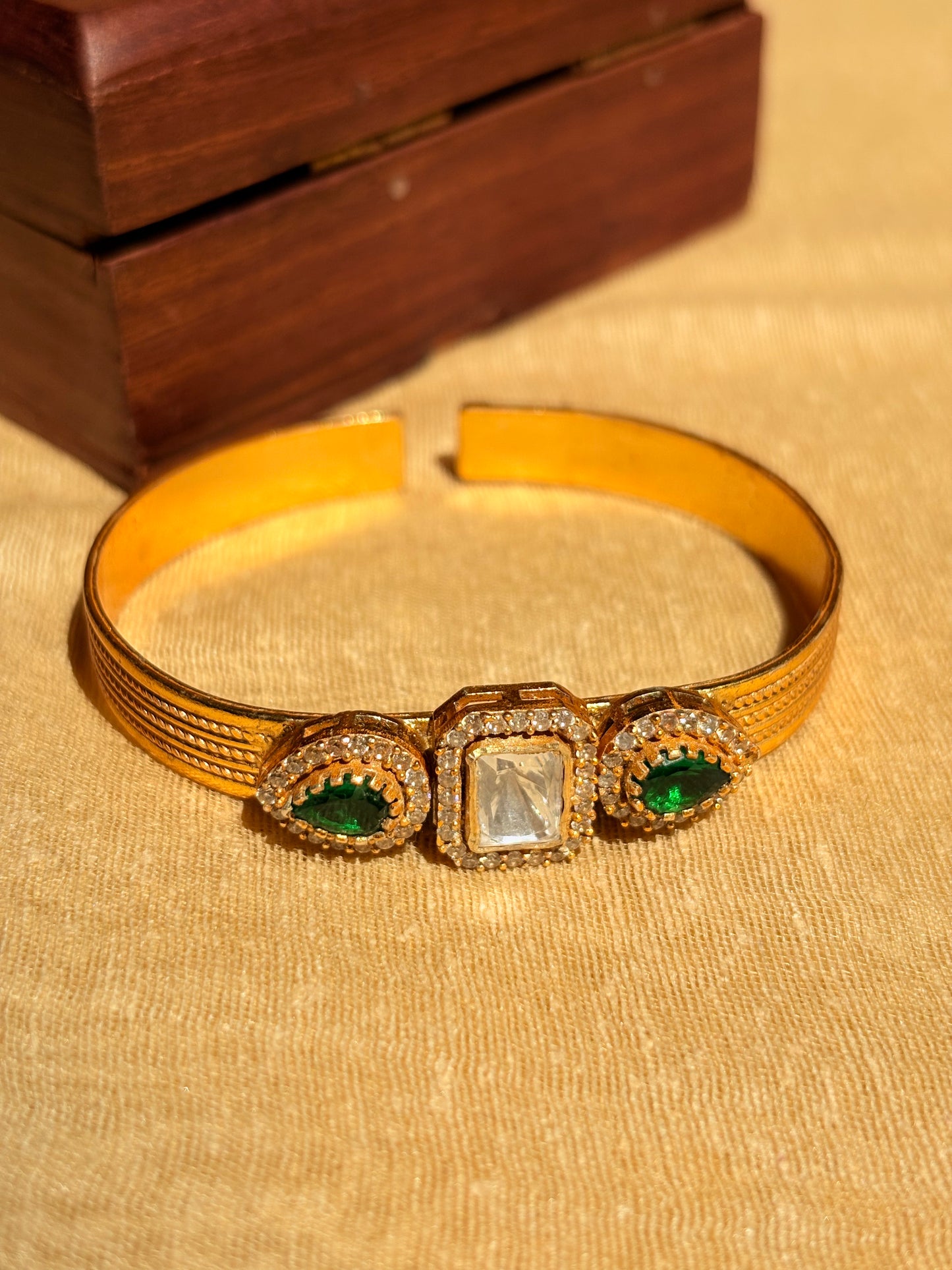 The Modern Symmetry Open Cuff