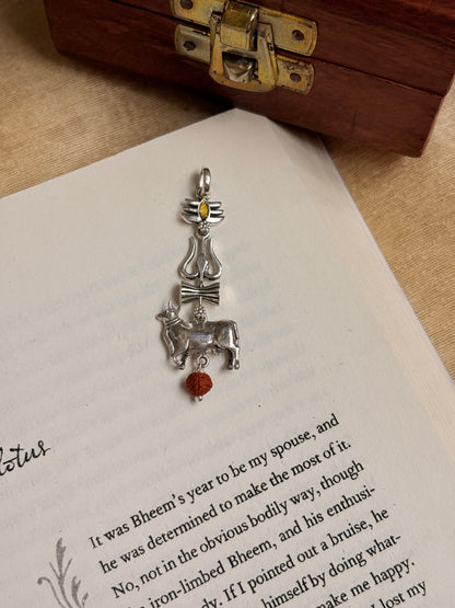 Rudraksh with black bead Pendant