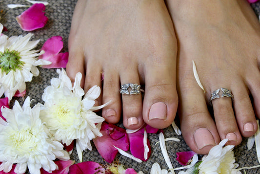 Butterfly Chic Silver Toe Rings