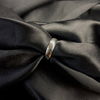 The Signature Band Silver ring