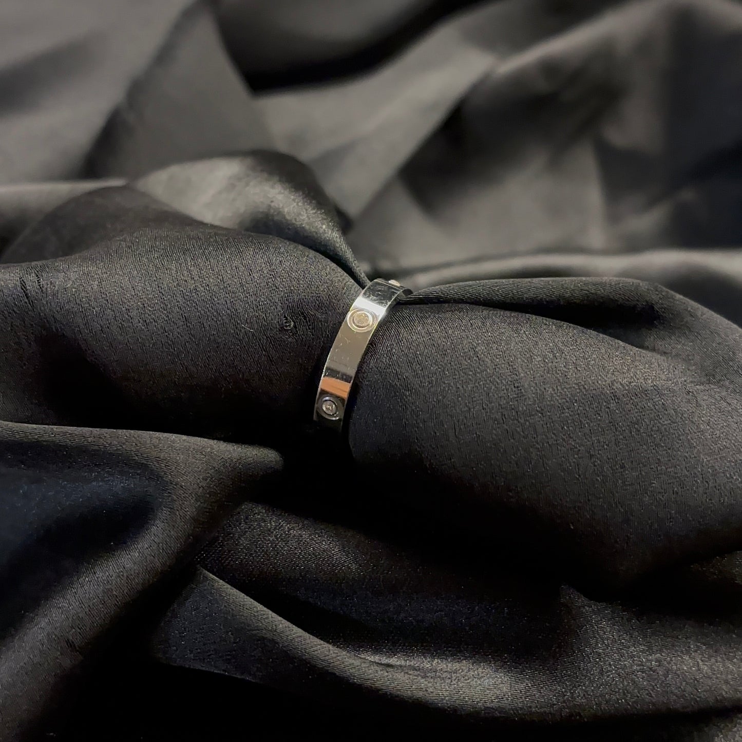 Minimalist elegence Silver Ring