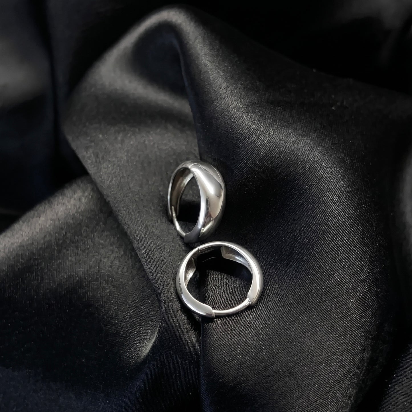 Nopeq Stylish Mens Jewellery Kaju Bali | Salman Khan Bollywood Style Ear Rings 