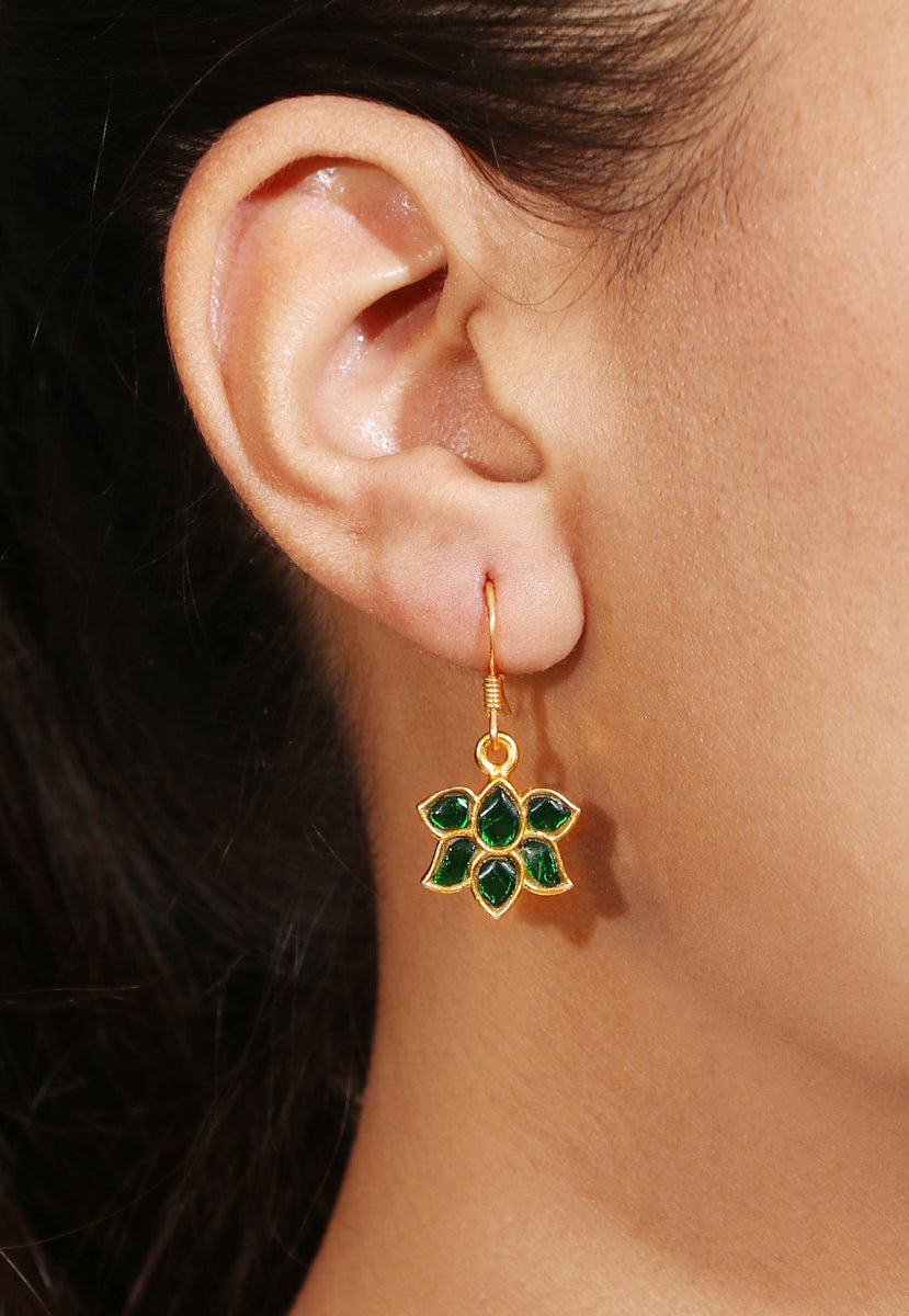 Royal greeen Lotus 92.5 Silver Earrings